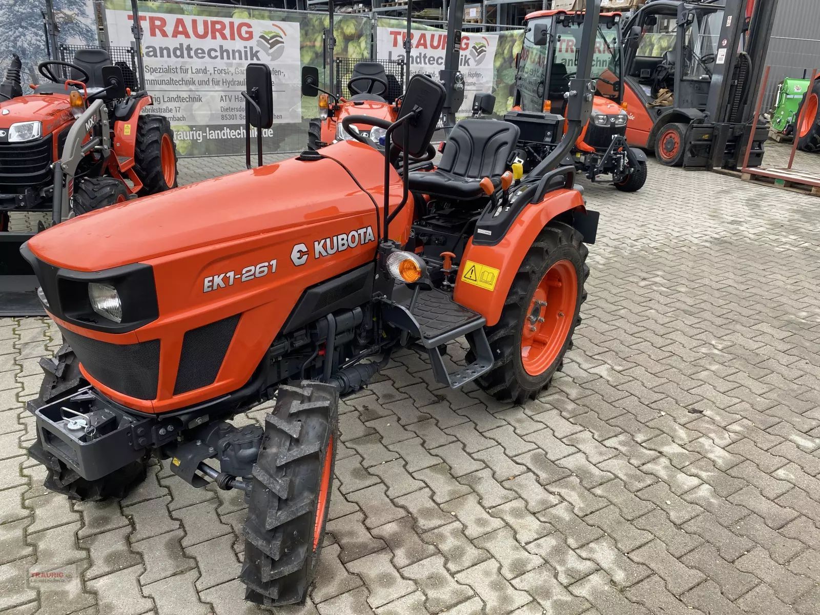 E-FARM: Kubota ek1-261 - Tracteur - id UKLJG1H - Année: 2023 - Puissance du moteur (chevaux): 26,Allemagne