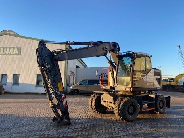 VOLVO ewr 170 e miete / rental (12005642) Koparka kołowa 114 000 €