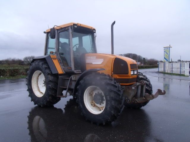 Renault Temis 650 Z Traktor 18 300 €