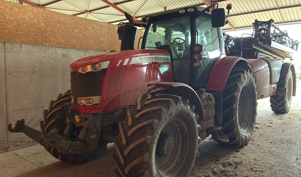 Massey Ferguson 7720 Traktor 75.000 €