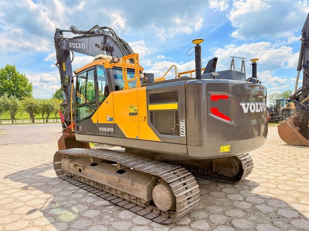 VOLVO ec220el Koparka gąsienicowa