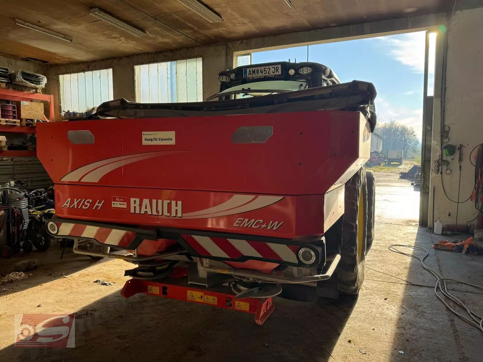 E-FARM: Rauch axis h 30.2 emc + w - speedservo - Epandeur d'engrais - id 5JN881B - 13 000 € - Année: 2019 - Autriche