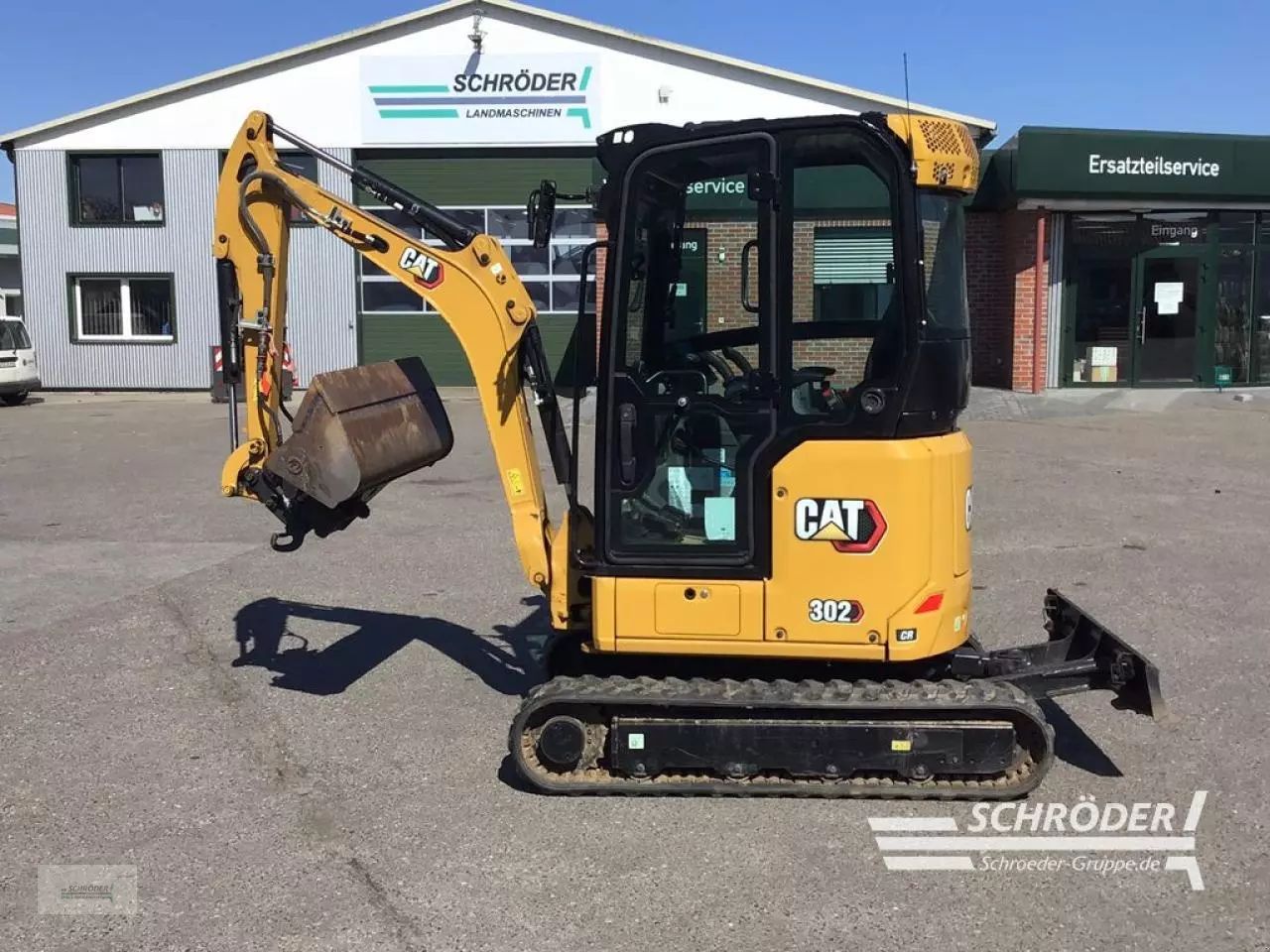 E-FARM: Caterpillar 302 cr / garantie / inkl. 2x löffel - Koparka - id 6UFGQU1 - 38 885 € - Rok produkcji: 2021 - Moc silnika: 21,Niemcy