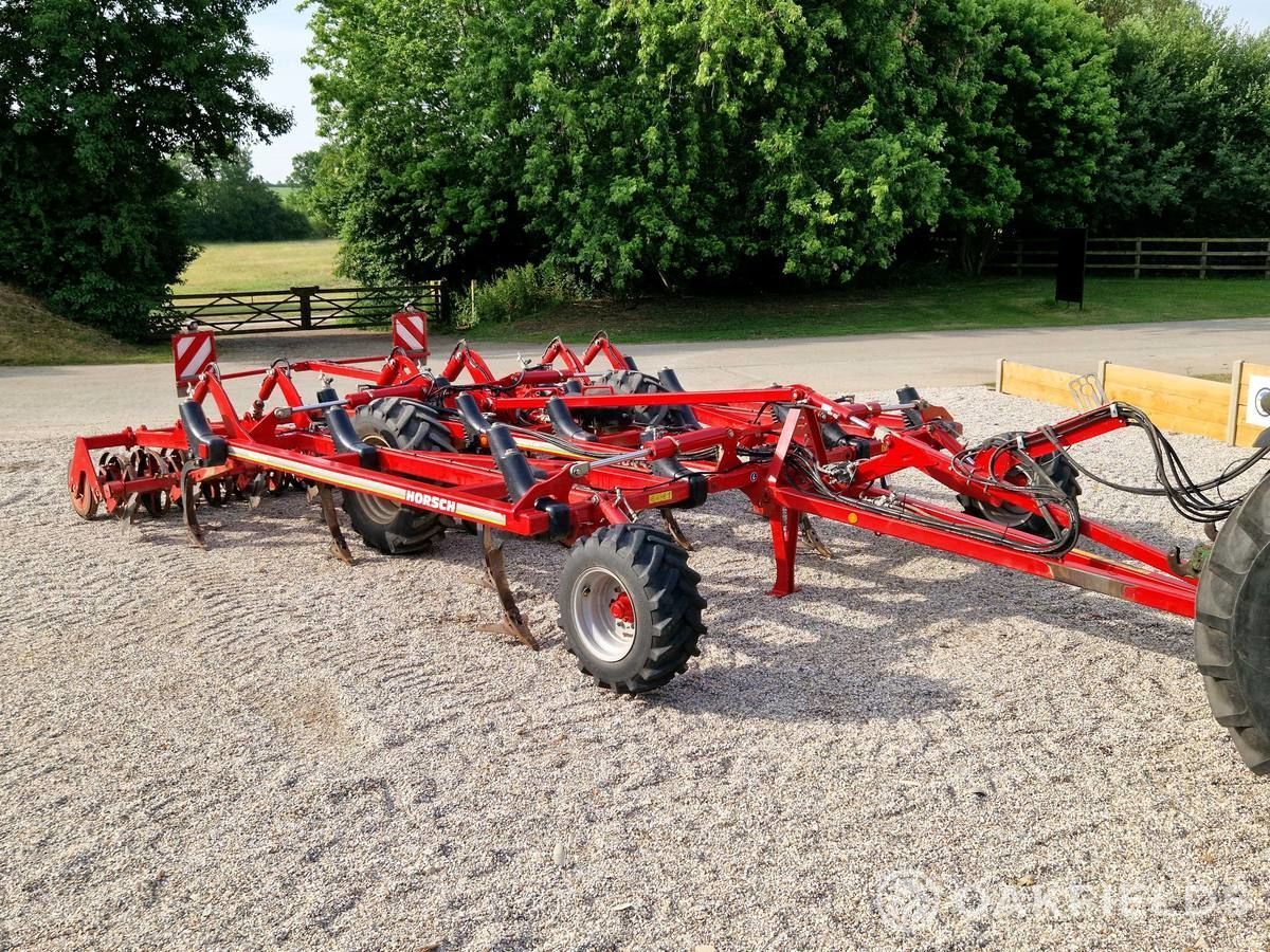 E-FARM: HORSCH Terrano 5 FM - Cultivator - id EGKTFPP - €22,872 - Year of construction: 2012 - United Kingdom