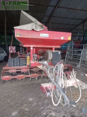 E-FARM: HORSCH ds-d3 - Direct Drill - id 4MGQVZV - €14,000 - Year of construction: 2001 - France