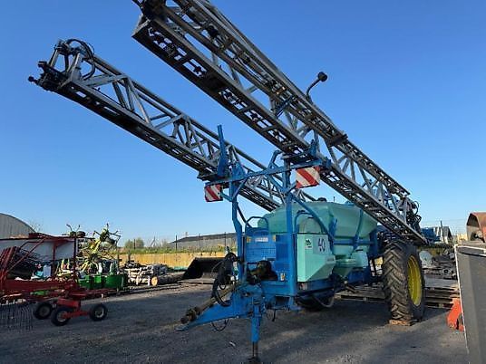 E-FARM: Berthoud Maxxor 40 - Pulvérisateur - id JJVGGTY - 6 500 € - Année: 1999 - France
