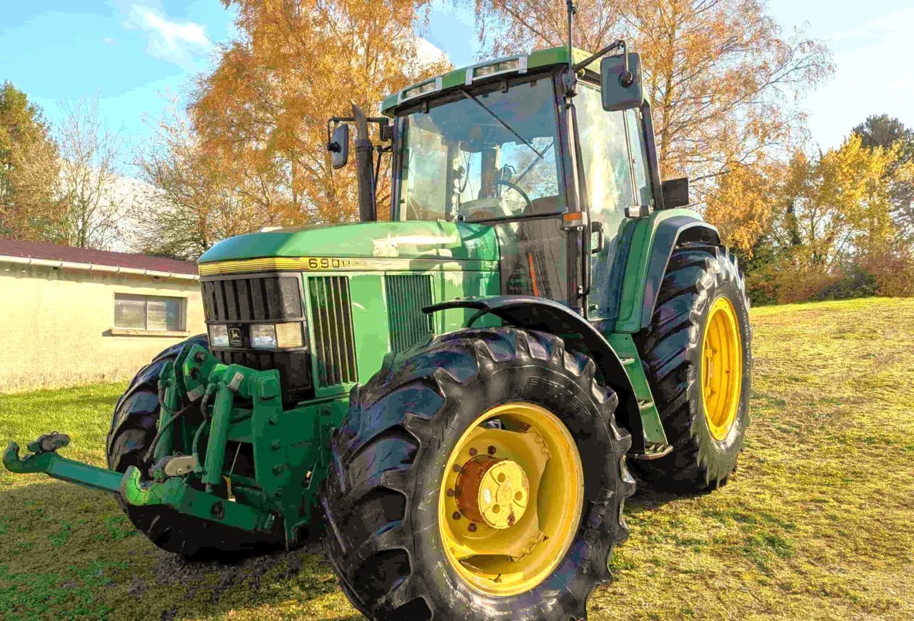 John Deere 6900 Tractor 23.900 €