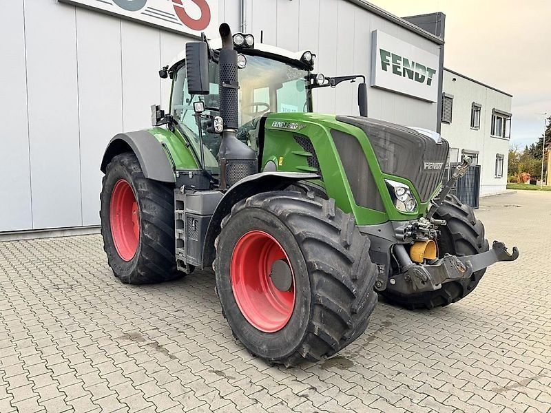 Fendt 826 Vario Profi Plus Traktor 89 000 €