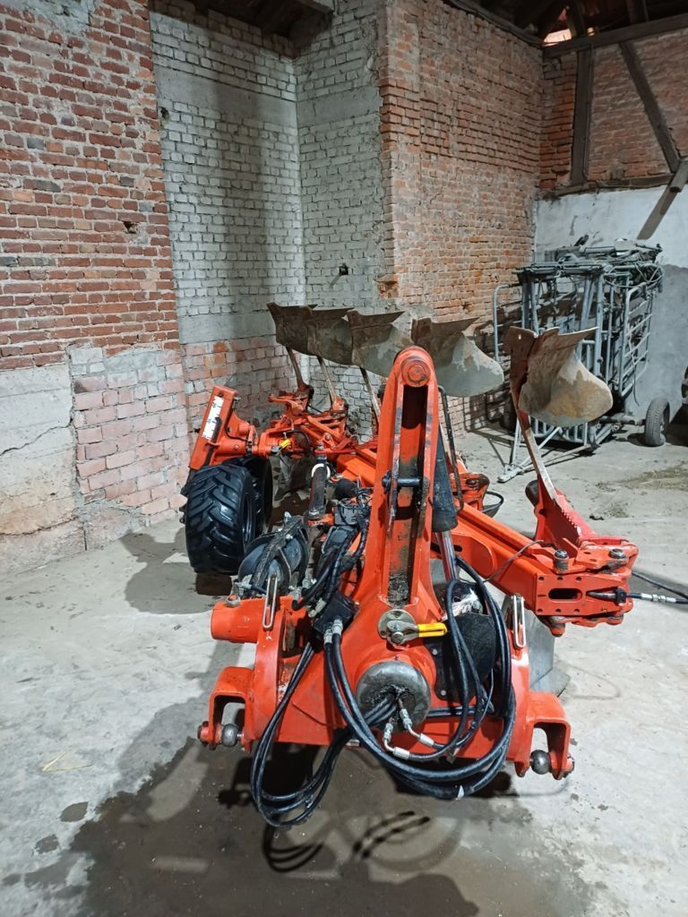 GREGOIRE BESSON rwy6 Plough €18,000