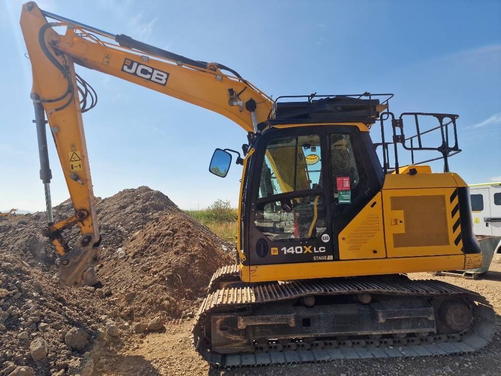 JCB 140 x Excavator pe șenile 59.839 EUR