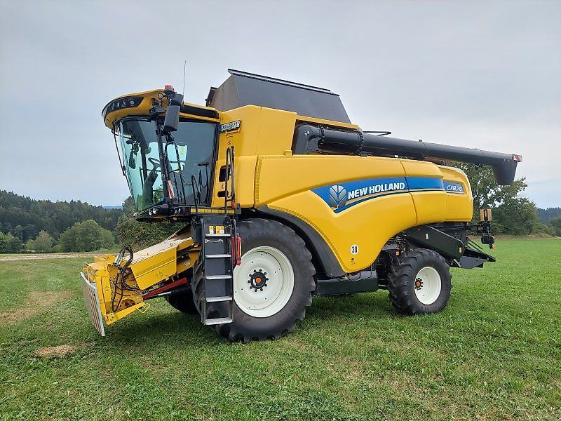 E-FARM: New Holland cx 8.70 - Mähdrescher - id XFLJSAS - Baujahr: 2023 - Abgelesene Motorstunden: 410,Deutschland