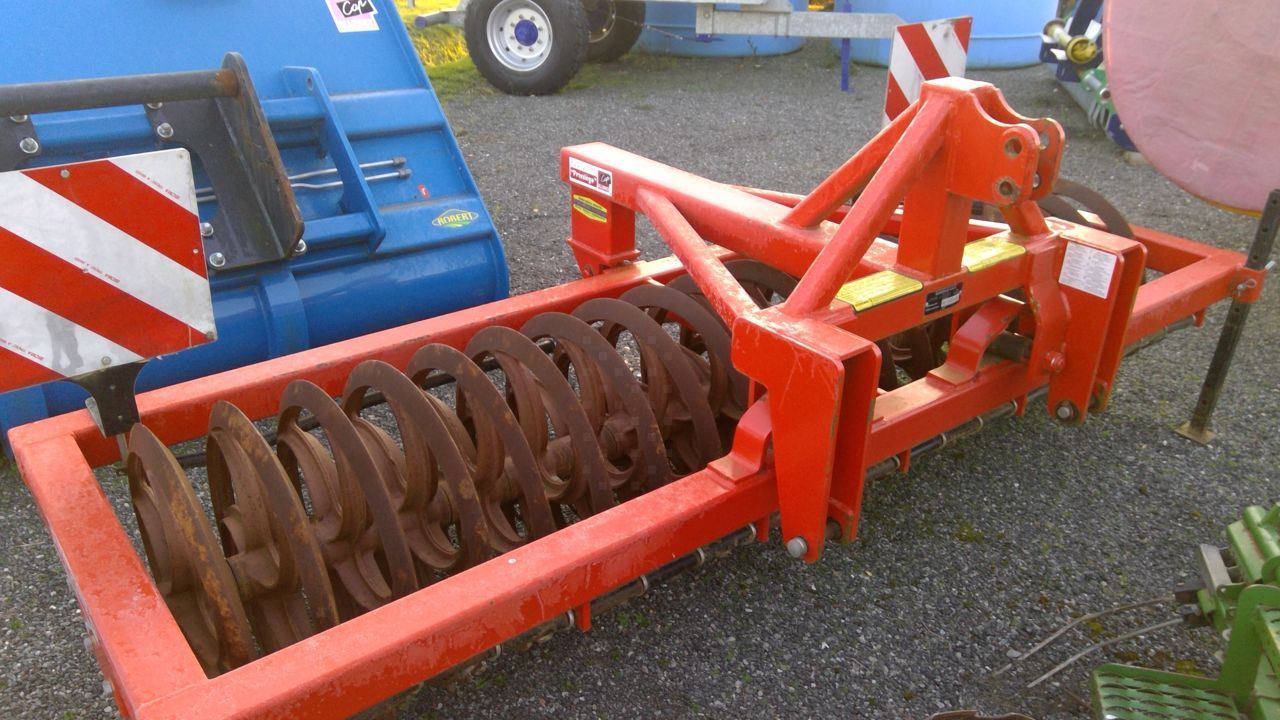 Quivogne rta 300 Prasy i wały 5500 €