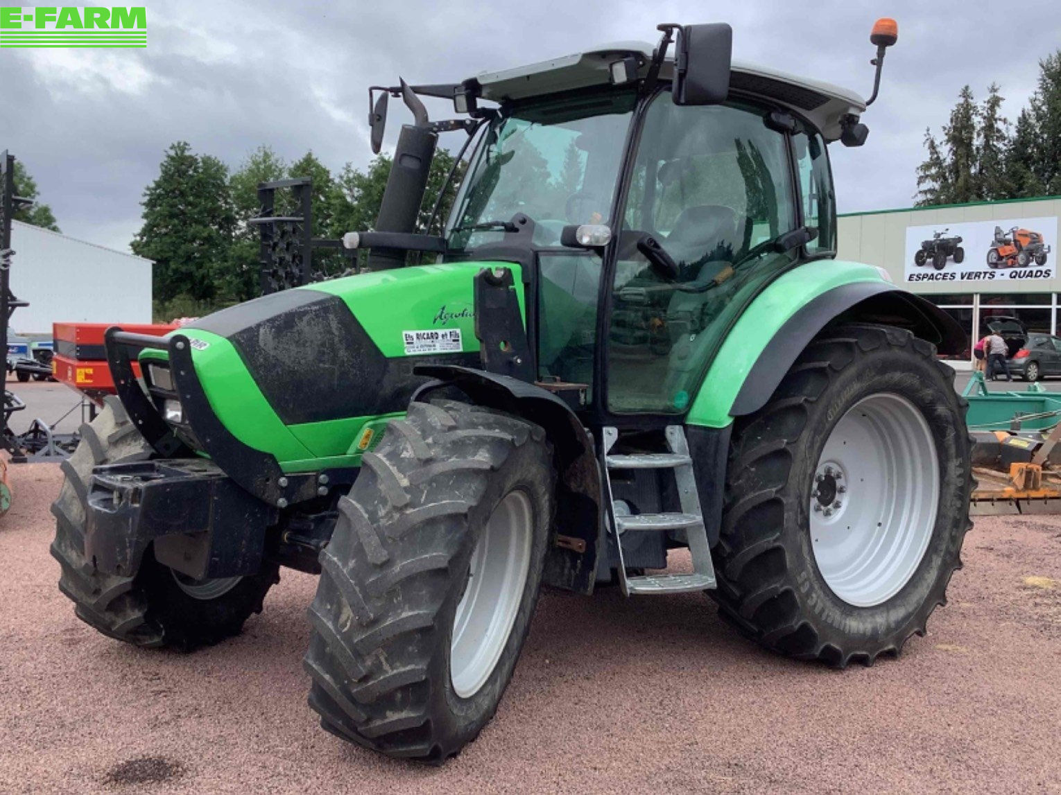 Deutz-Fahr Agrotron K 410 tractor €43,000