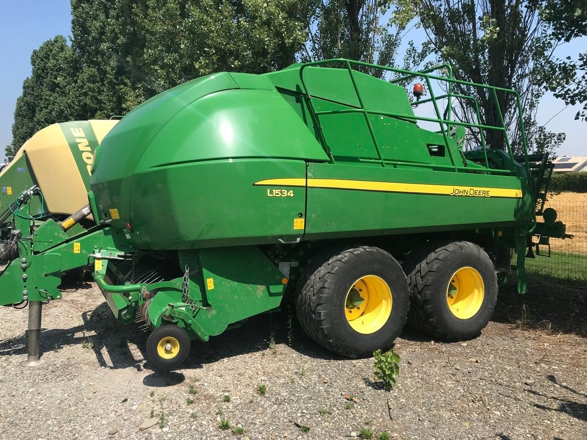 E-FARM: John Deere L 1534 - Πρέσσα - id K4AKHFV - Χρονία: 2015 - Συνολικός αριθμός παραχθέντων δεμάτων: 60.962,Ιταλία