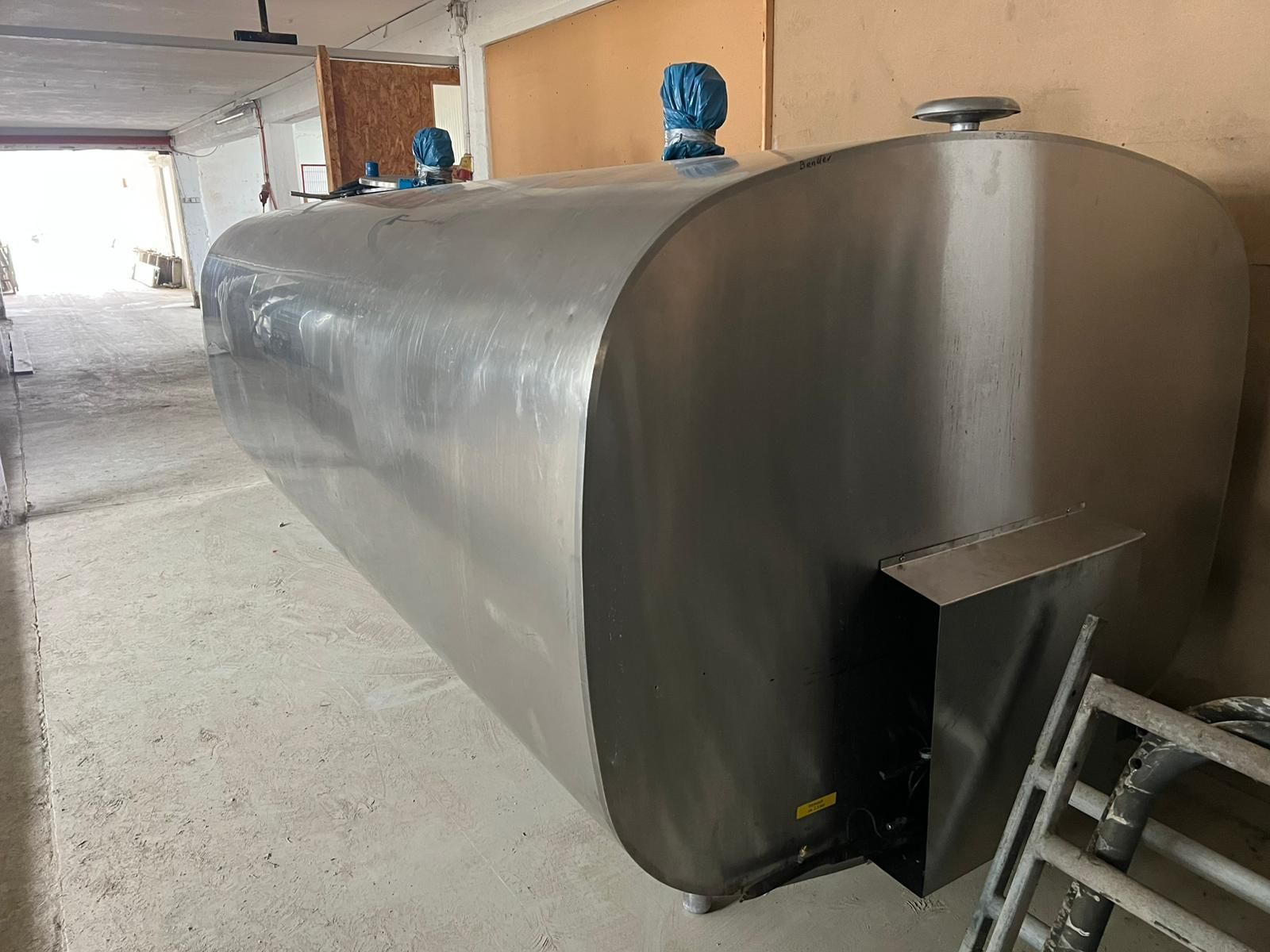 ETSCHEID kühltank kt5750 m. reinigung awe (baujahr 2010) Urządzenie udojowe 7417 €