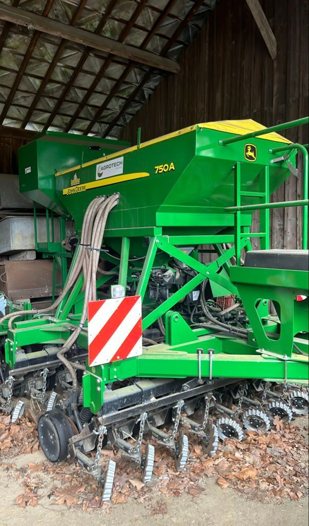 John Deere 750A Seminatrice su sodo 41.000 €