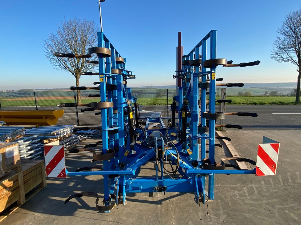 E-FARM: Carré penterra - Cultivateur - id RLMKIZU - 13 900 € - Année: 2015 - France