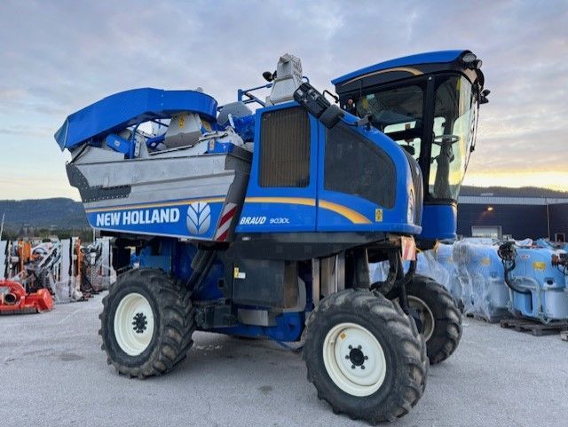 E-FARM: New Holland T9030 - Traubenernter - id XKHR1Q5 - Baujahr: 2020 - Frankreich