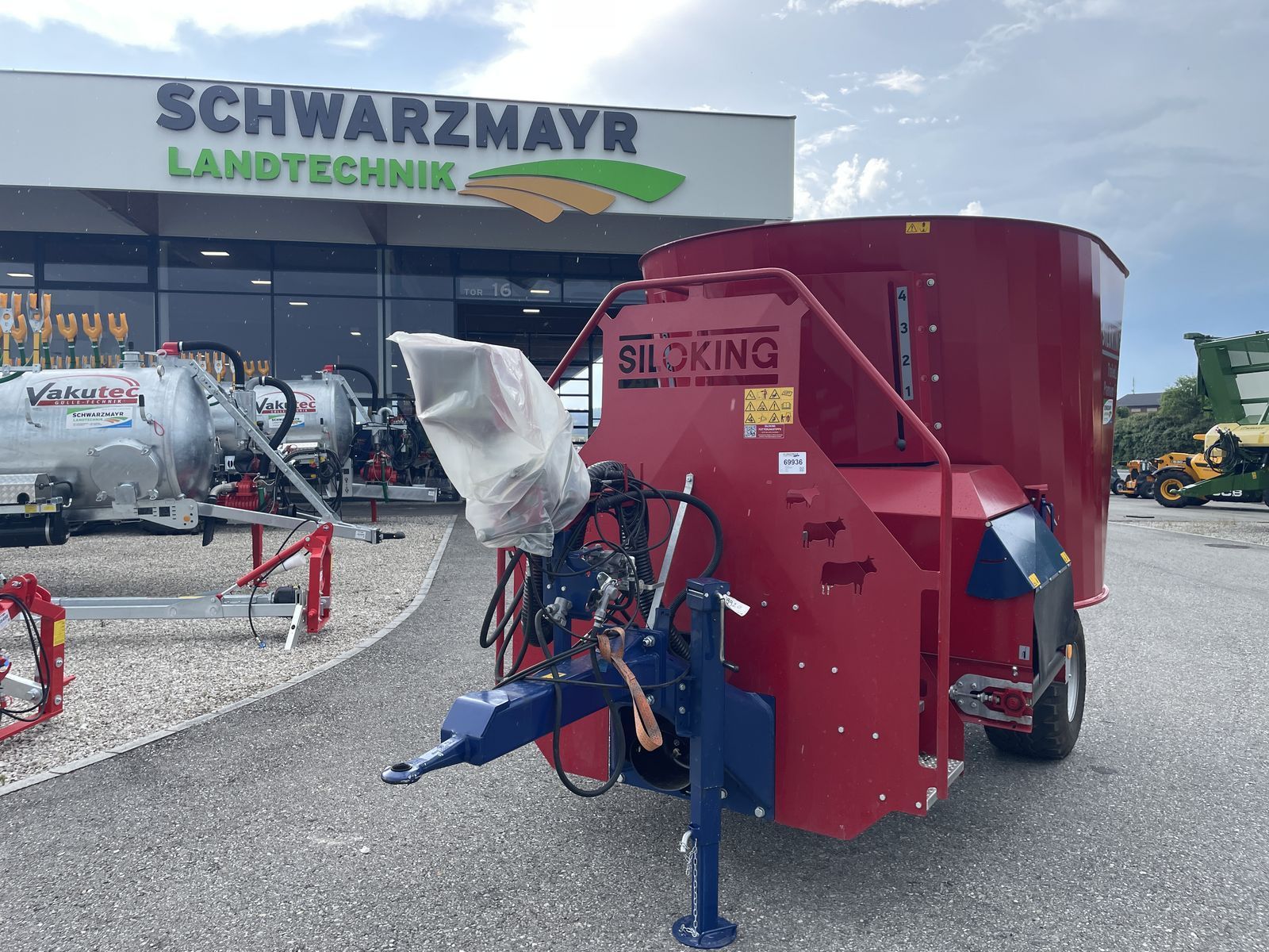 E-FARM: SILOKING premium 9m³ - Futtermischwagen - id IY9HRTU - Baujahr: 2022 - Österreich