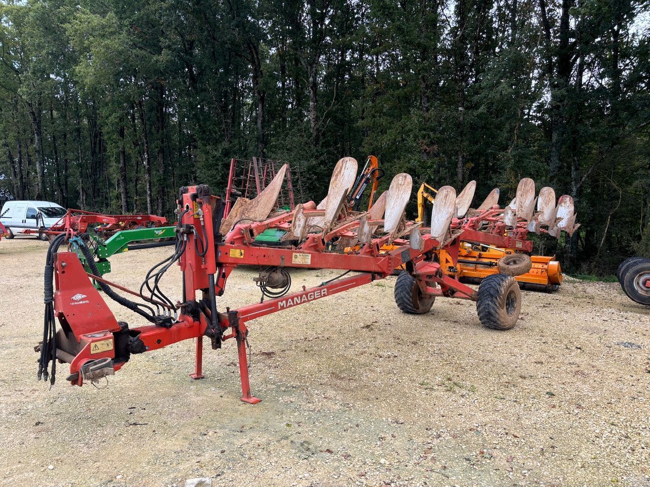 E-FARM: Kuhn manager - Plough - id U8WFCSL - €13,000 - Year of construction: 1998 - France