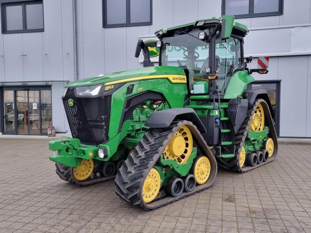 E-FARM: John Deere 8RX 370 - Tracteur - id YEIXAZR - 289 000 € - Année: 2019 - Lecture du nombre d'heure: 1 469,Puissance du moteur (chevaux): 400,Allemagne