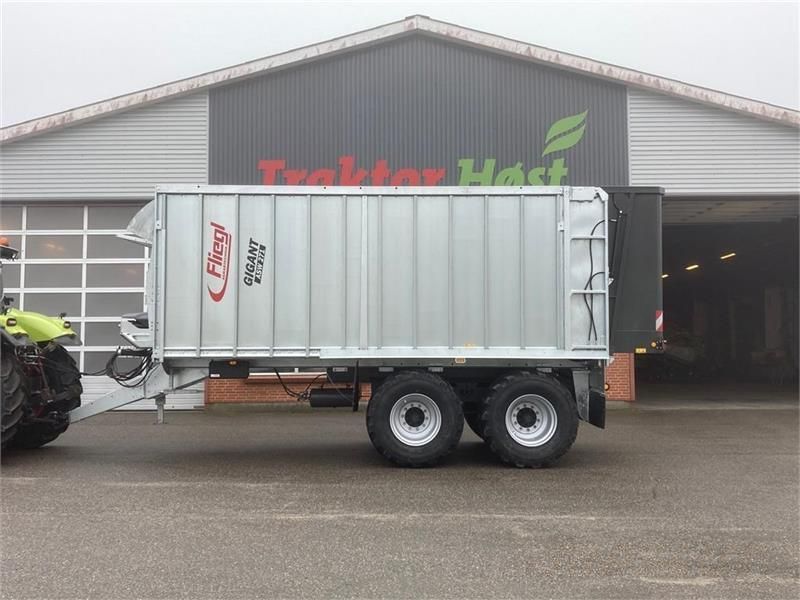 E-FARM: Fliegl asw 271 compact fox - Przyczepa - id GKXMWH1 - 56 580 € - Rok produkcji: 2023 - Dania