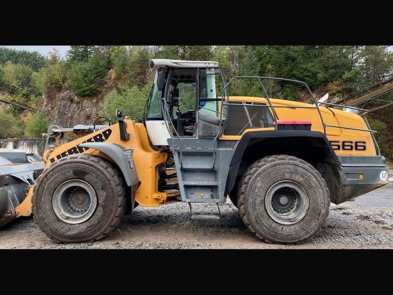 E-FARM: Liebherr l566 - Chargeuse sur pneus - id CJ4U2Q8 - 83 900 € - Année: 2015 - Lecture du nombre d'heure: 9 000,Puissance du moteur (chevaux): 272,France