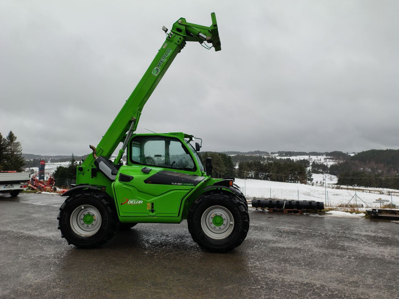 E-FARM: Merlo tf42.7 cs 140 - Chargeur télescopique  - id JXMZCAD - 56 000 € - Année: 2017 - Lecture du nombre d'heure: 5 840,France