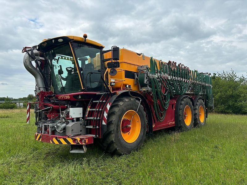Vredo vt7138-3 + vogelsang swingmax 36 meter Esparcidor de estiércol líquido autopropulsado