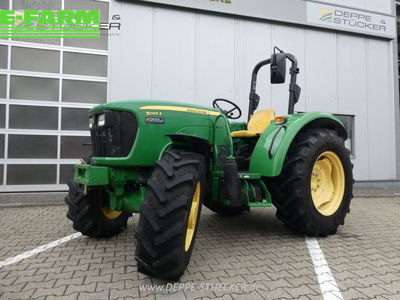 E-FARM: John Deere 5065 E - Τρακτέρ - id YIHSTQ2 - 28.900 € - Χρονία: 2012 - Ισχύς κινητήρα: 65