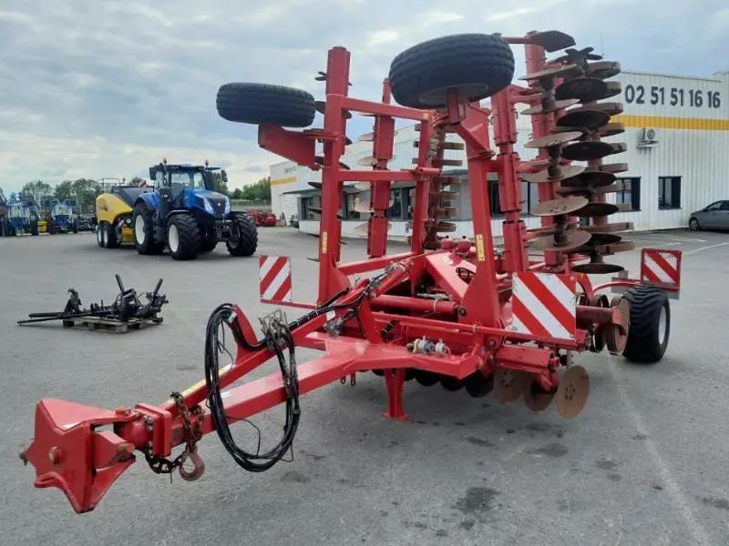 HORSCH Joker 6 RT Cultivateur 25 000 €