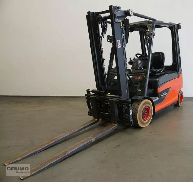 E-FARM: Linde e 25 l 387 - Targonca - id QAMY7PC - 19 700 EUR - Gyártási év: 2017 - Üzemóra (motor): 3769,Németország