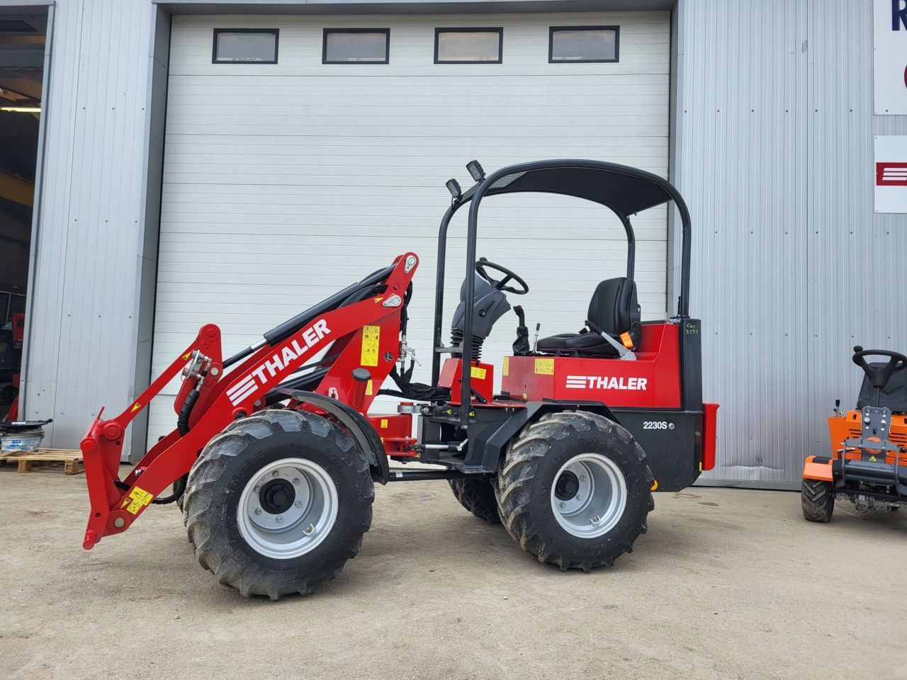 E-FARM: THALER 2230 S - Mini-chargeuse - id 9IC5Q3J - Année: 2024 - France