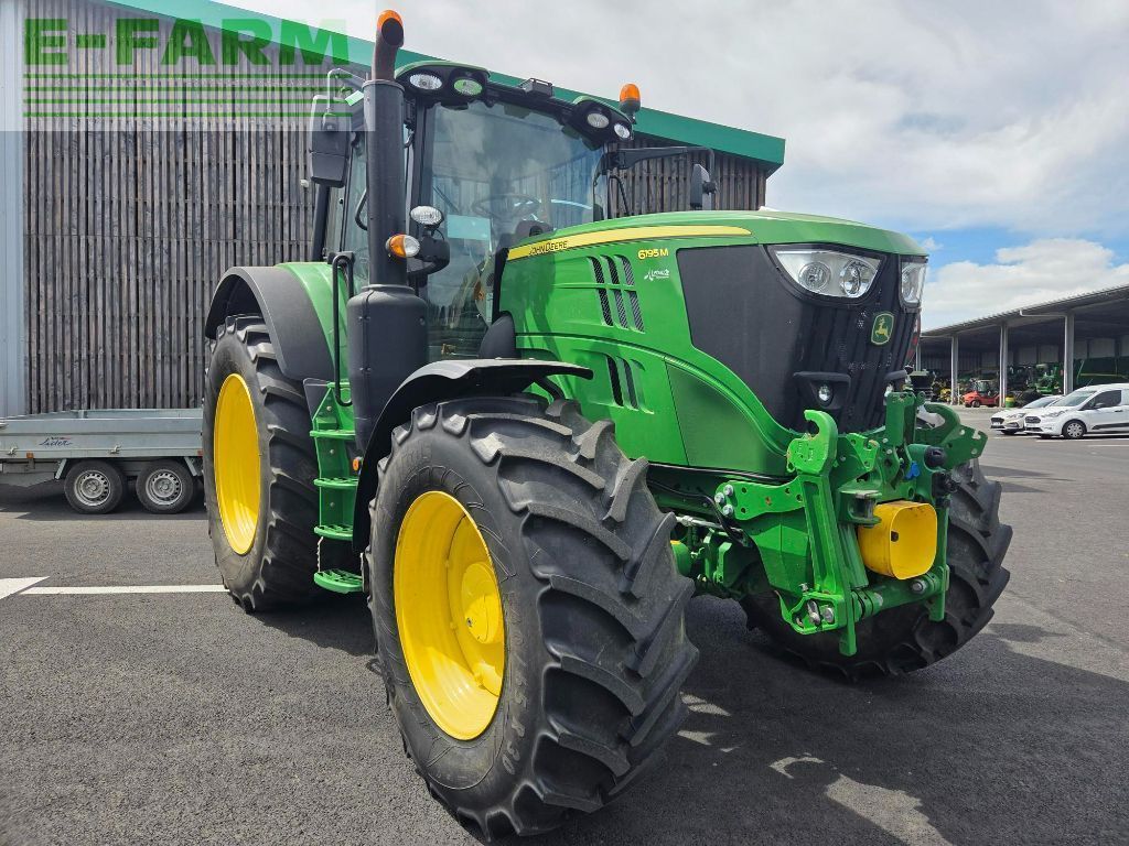 John Deere 6195 M Tractor €116,000