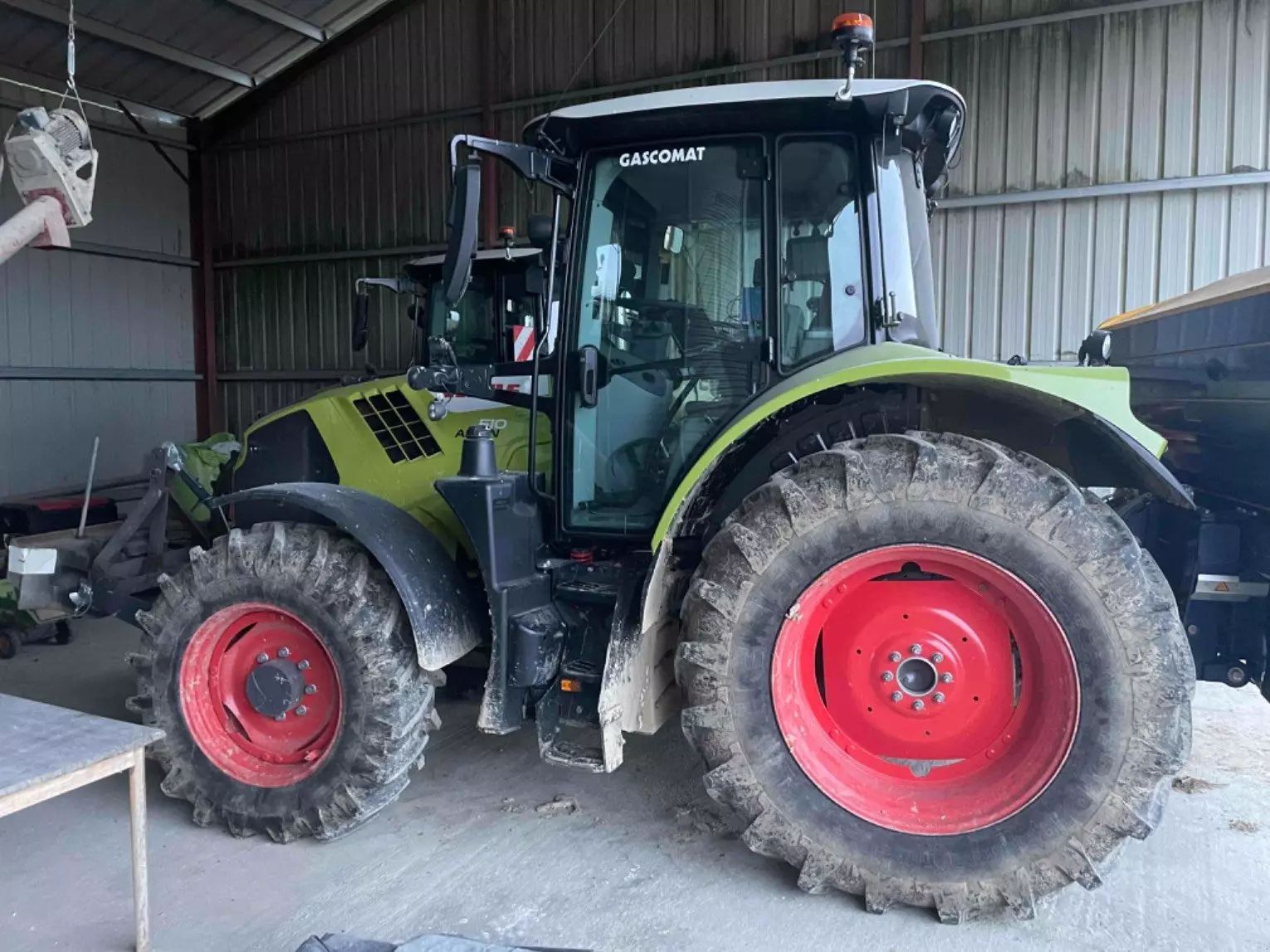 E-FARM: Claas Arion 510 - Tractor - id RYLA5GD - €84,500 - Year of construction: 2021 - Engine hours: 1,488,Engine power (HP): 125,France