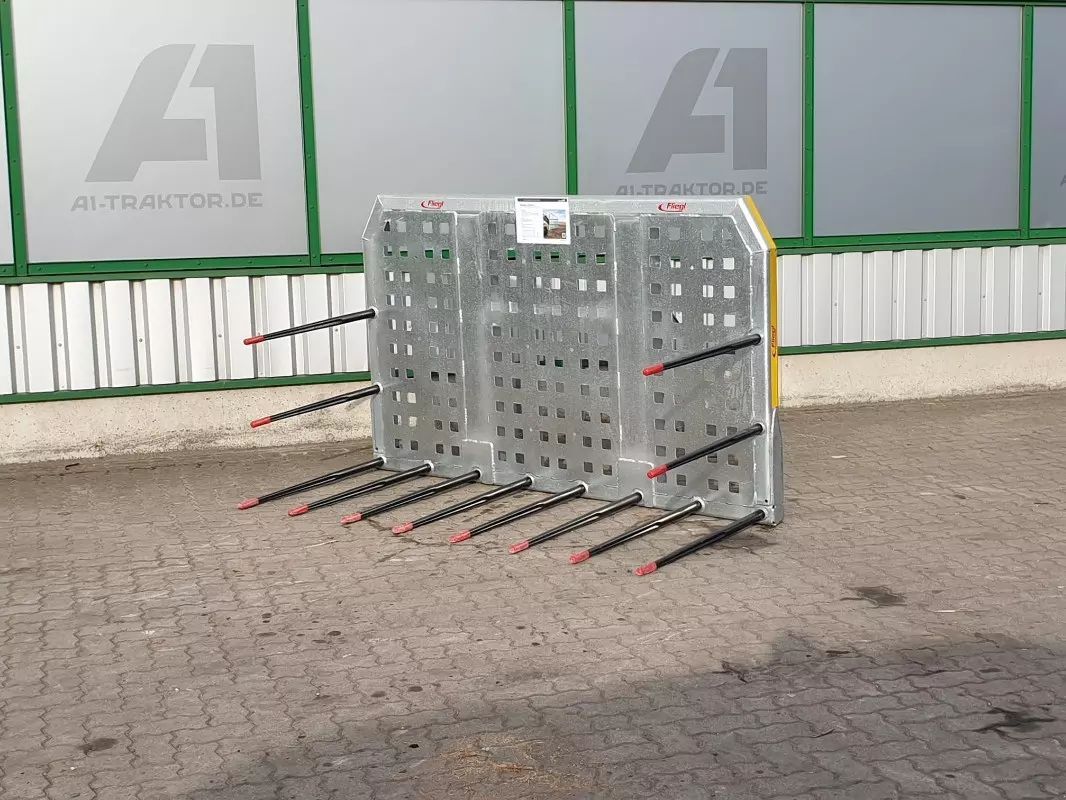 E-FARM: Fliegl siliergabel profi-plus - Anbaugerät - id ZDTRCPF - 2.400 € - Baujahr: 2023 - Deutschland