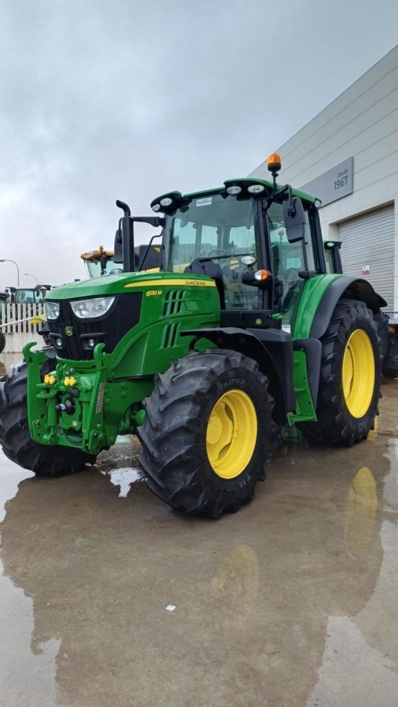 John Deere 6130 M Tractor €85,000