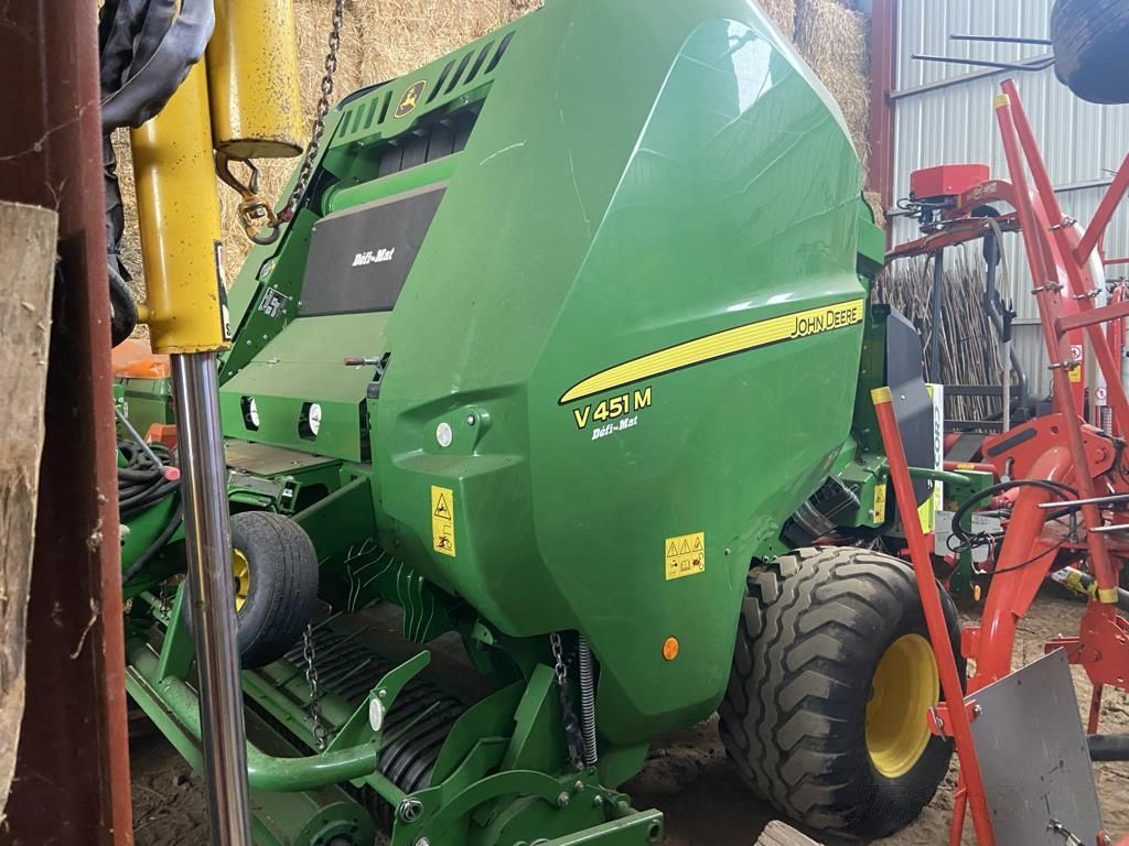 John Deere V451M Baler €26,000