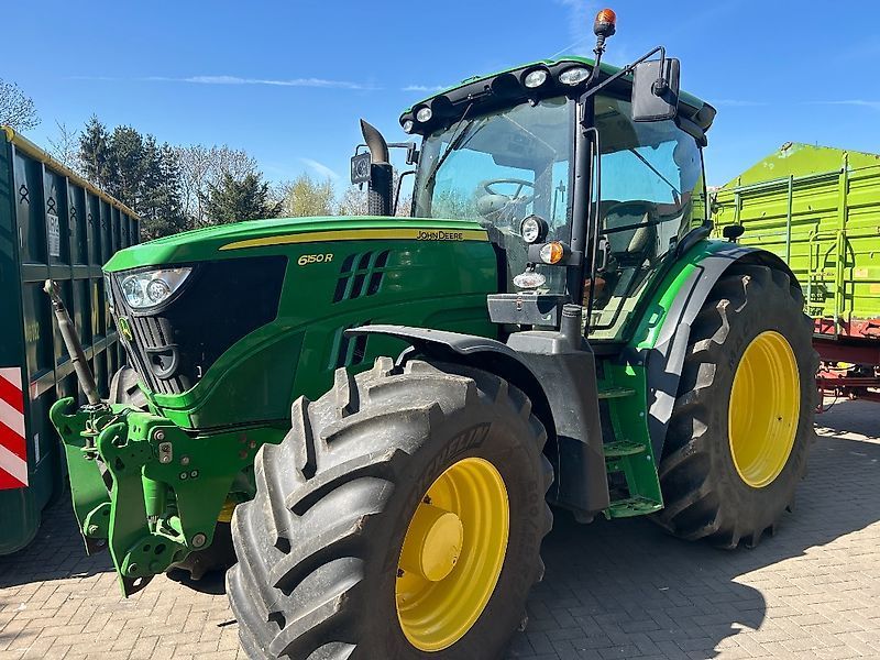 E-FARM: John Deere 6150 R - Tracteur - id IT1KJQR - 80 000 € - Année: 2013 - Lecture du nombre d'heure: 8 038,Allemagne