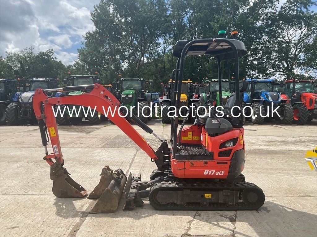 Kubota U17-3 Mini excavator €15,907