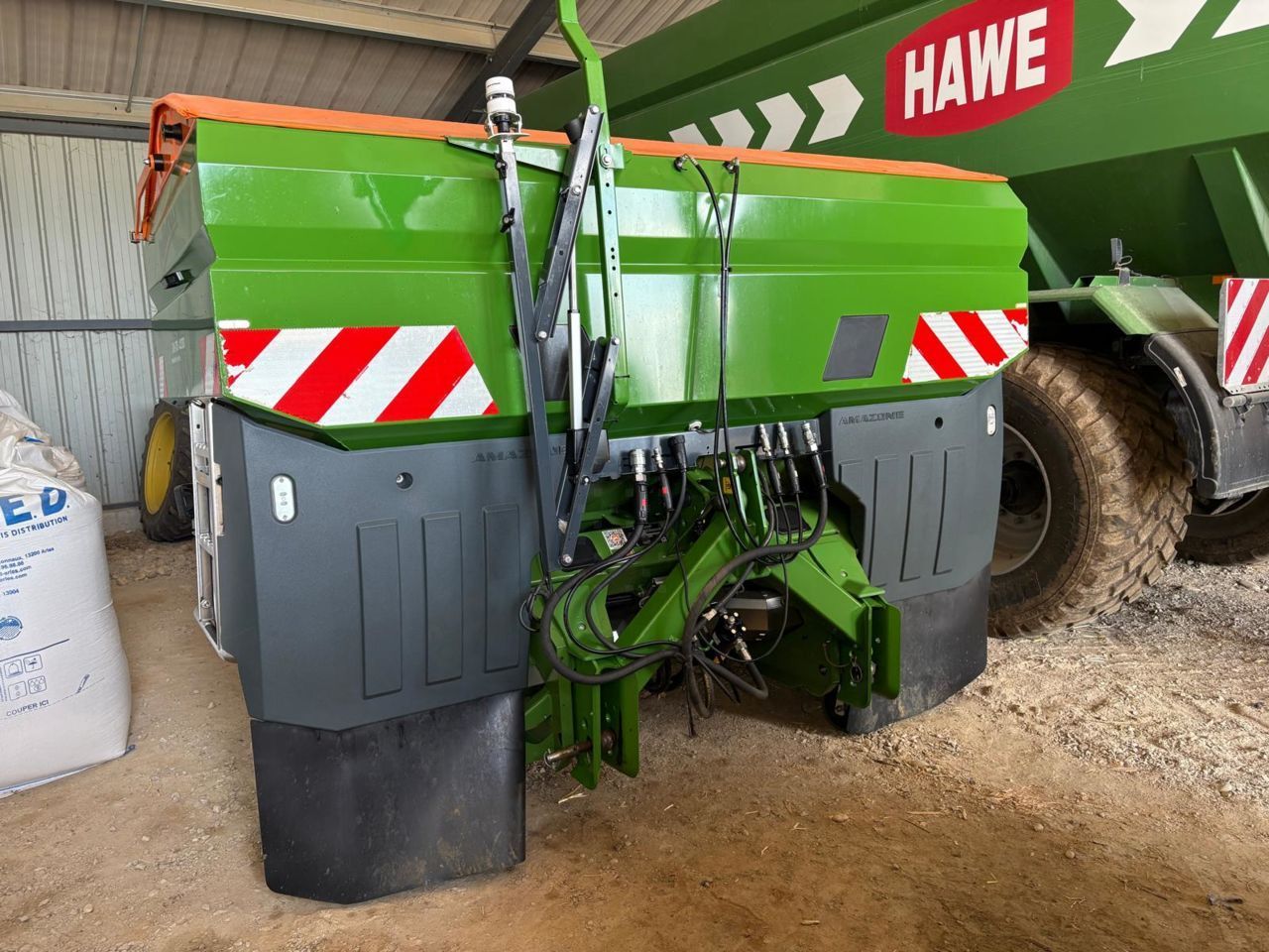 Amazone za-ts 4200 profis hydro Fertiliser spreader €29,900