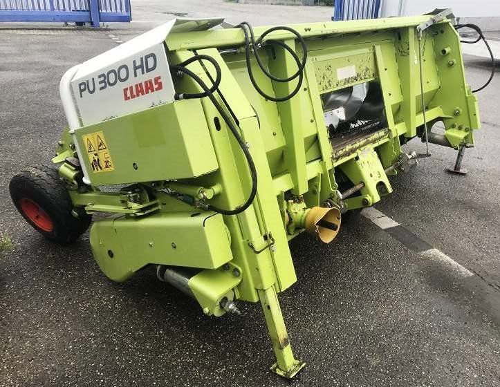 Claas Pick Up 300 Vágóasztal 7500 EUR