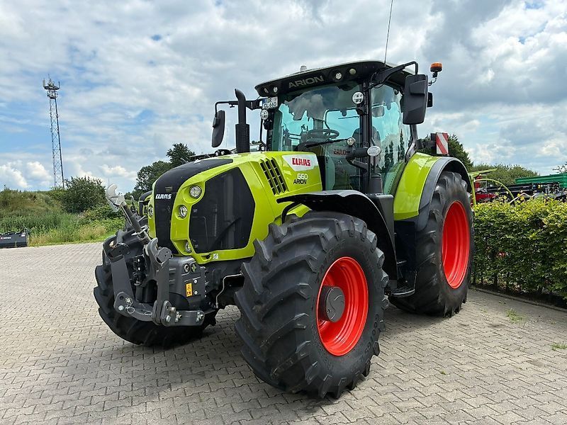 Claas Arion 660 Tractor €139,900