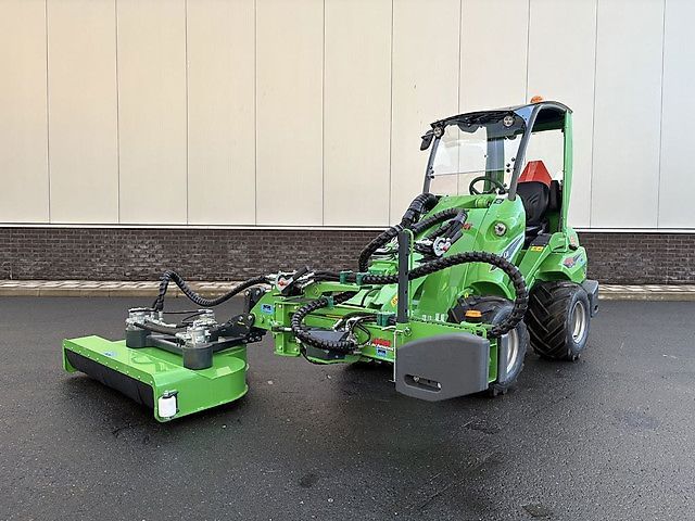 Avant 650i tds Csúszókerekes rakodógép