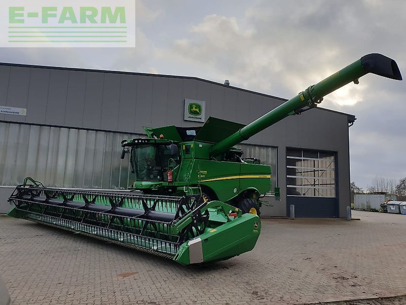 John Deere S 780 Moissonneuse-batteuse 275 000 €