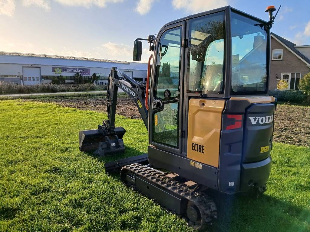VOLVO ec 18e 2021 minigraver extra functie koop/huur/lea Minikoparka 22 950 €