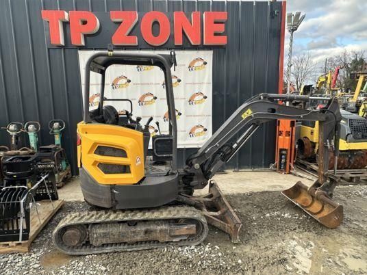 VOLVO ecr25d à 22 500 € ht Mini excavator €22,500