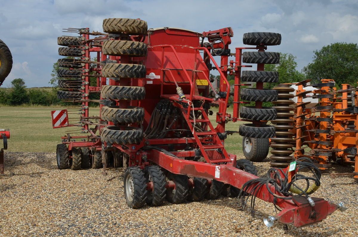 E-FARM: HORSCH Sprinter 6 ST - Direct Drill - id ADL3CPU - €23,067 - Year of construction: 2005 - United Kingdom