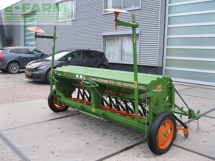 Amazone d8-30 special Siewnik rzędowy/agregat uprawowo-siewny 3450 €