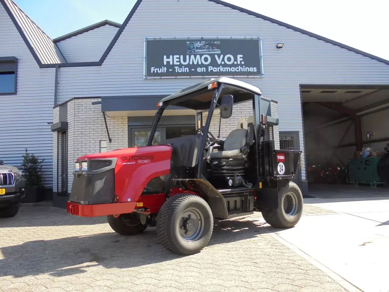 E-FARM: TORO outcross 9060 - Municipal equipment - id H2NLEC6 - €48,750 - Year of construction: 2021 - Netherlands